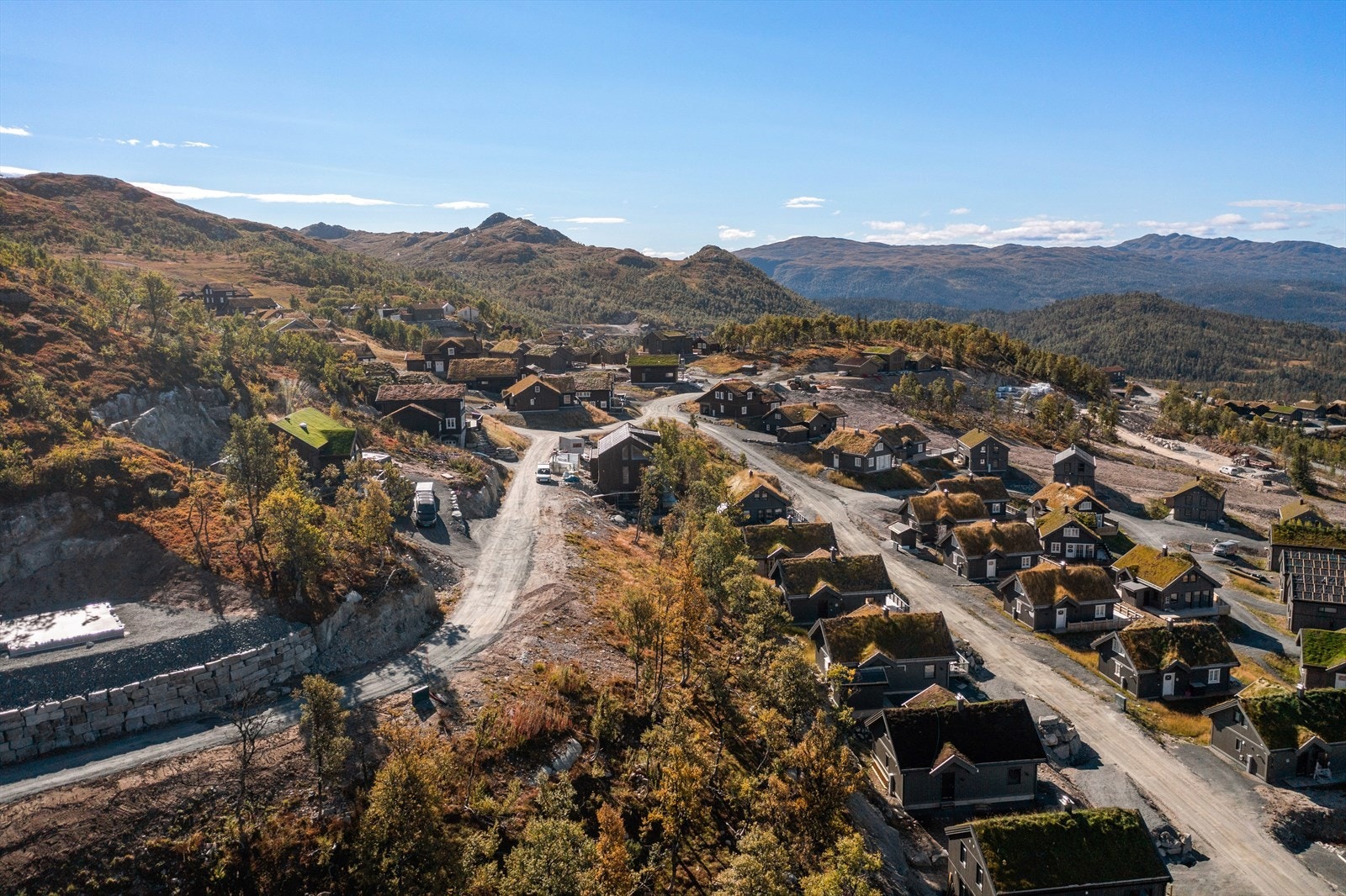 Det er tilgjengelig infrastruktur i nærhet, både offentlig vann, avløp og strømforsyning Galleribilde