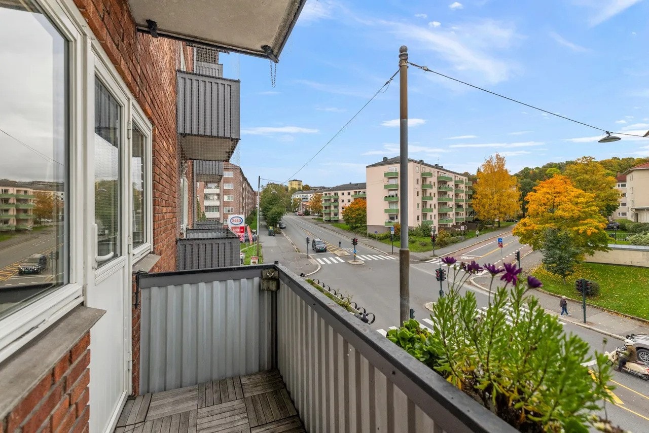 Plass til mindre bord og stoler. Galleribilde