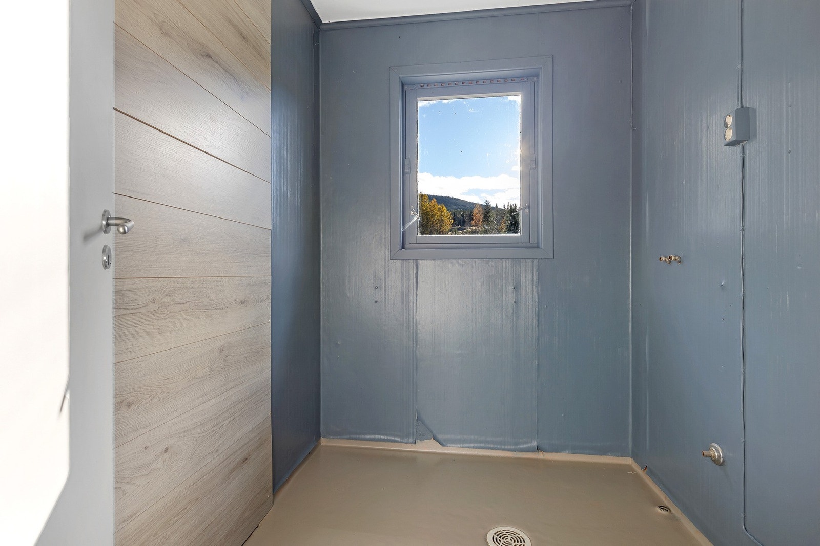 Tidligere vaskerom som pr idag benyttes som lagringsrom. Galleribilde