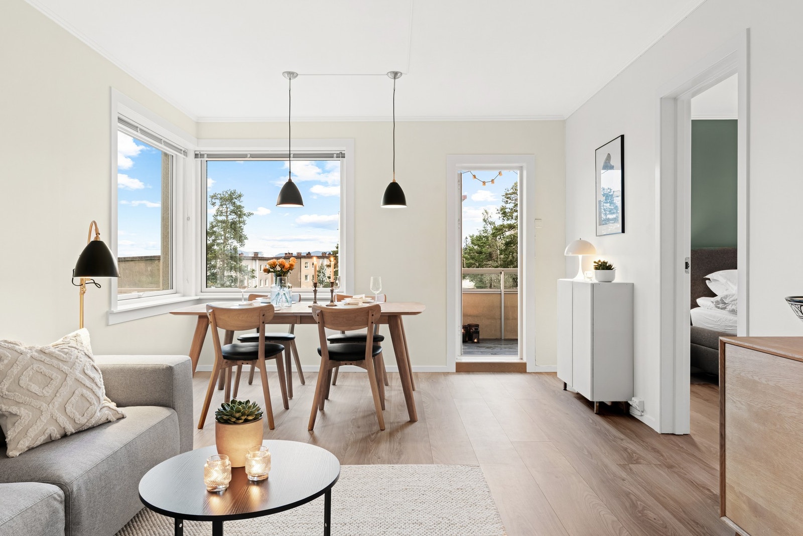 Velkommen til Filerveien 3! Presentert av Privatmeglere Fridtjof Sparbo og Marius Semmerud Berg. Galleribilde