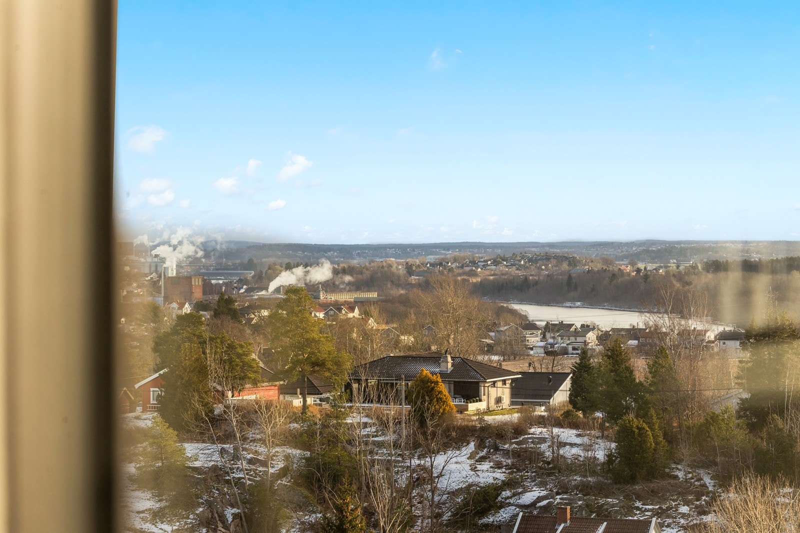 Utsikt, til Glomma Galleribilde