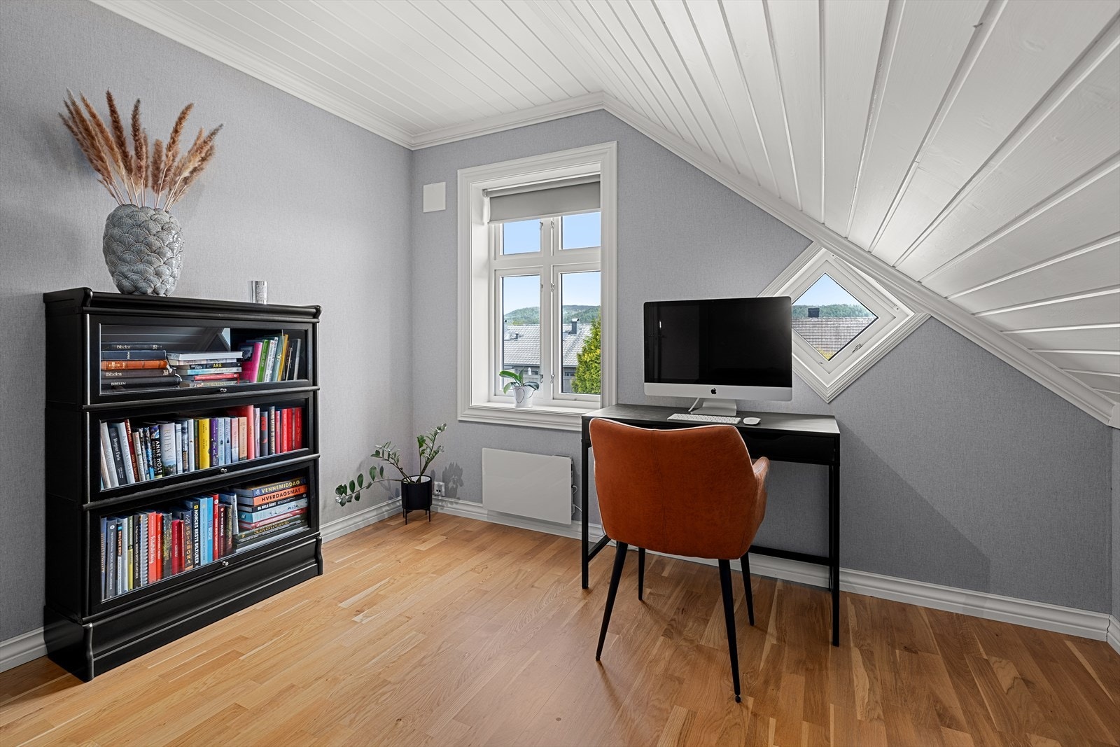 Soverom lll Galleribilde