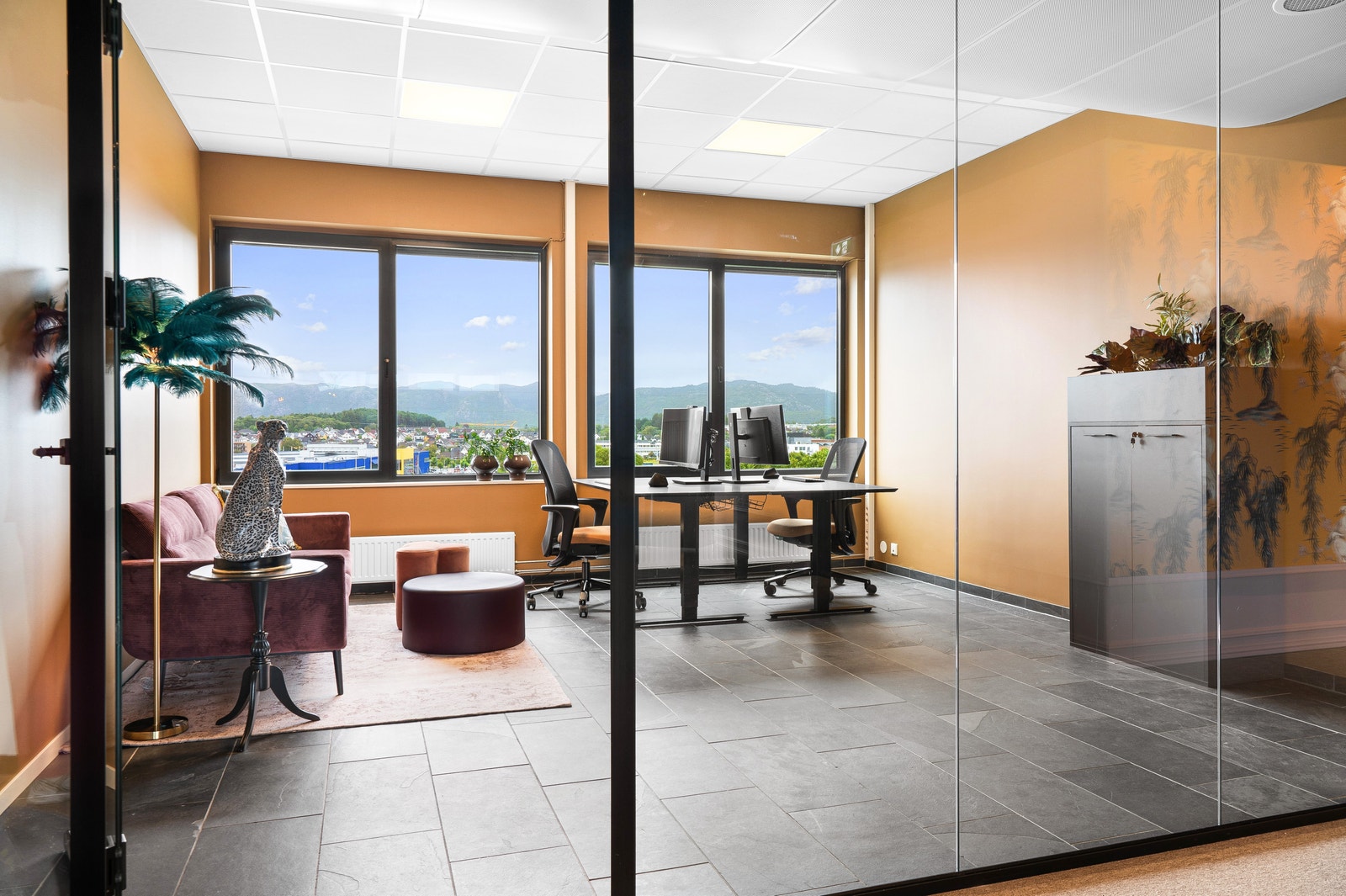 Fleksible kontoralternativer tilrettelagt for opp- og nedskalering Galleribilde