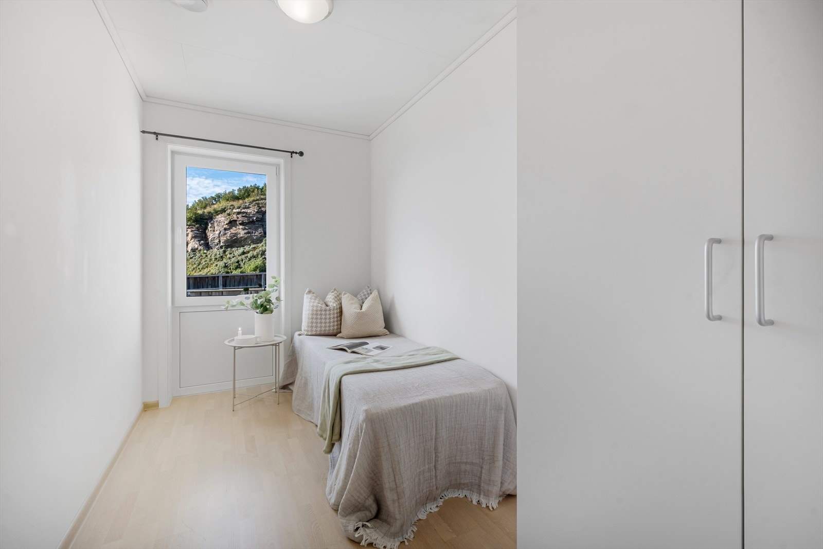 Soverom har 2 egner seg godt som barnerom, gjesterom eller kontorrom. Galleribilde