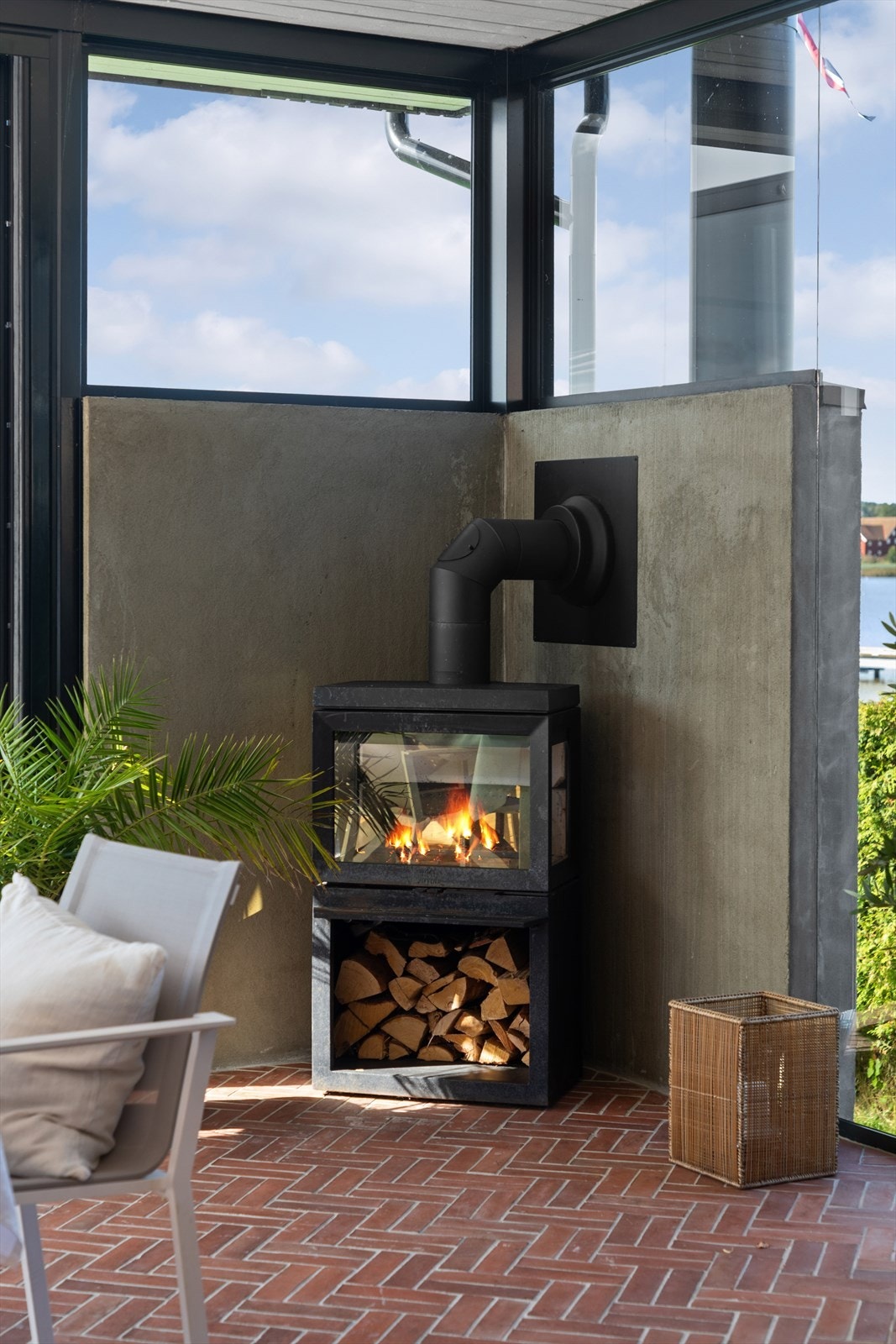 Hyggelig Peisovn. Galleribilde