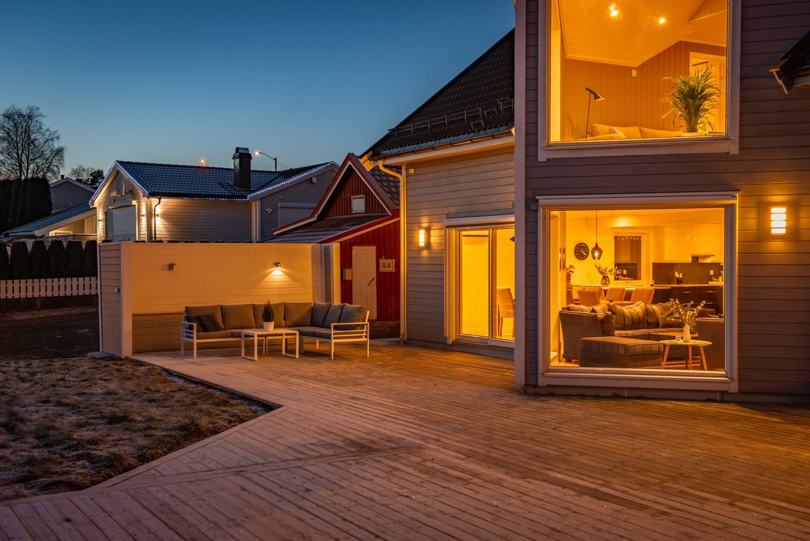 God stemning på terrassen Galleribilde