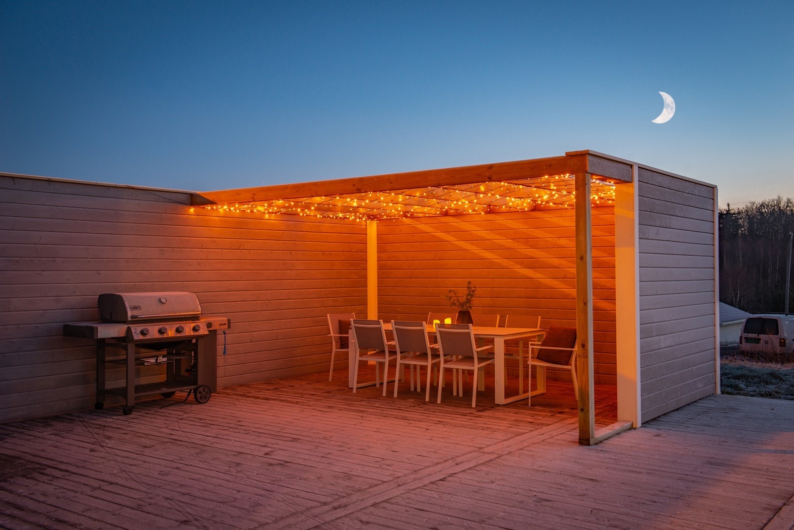 Pergola med plass til venner og familie Galleribilde