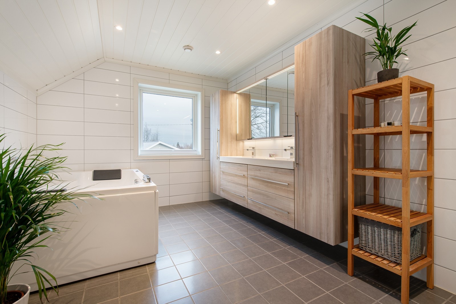 Badet i 2. etasje Galleribilde