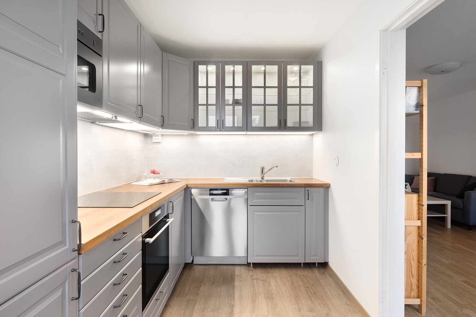 Godt med skap og benkeplass Galleribilde