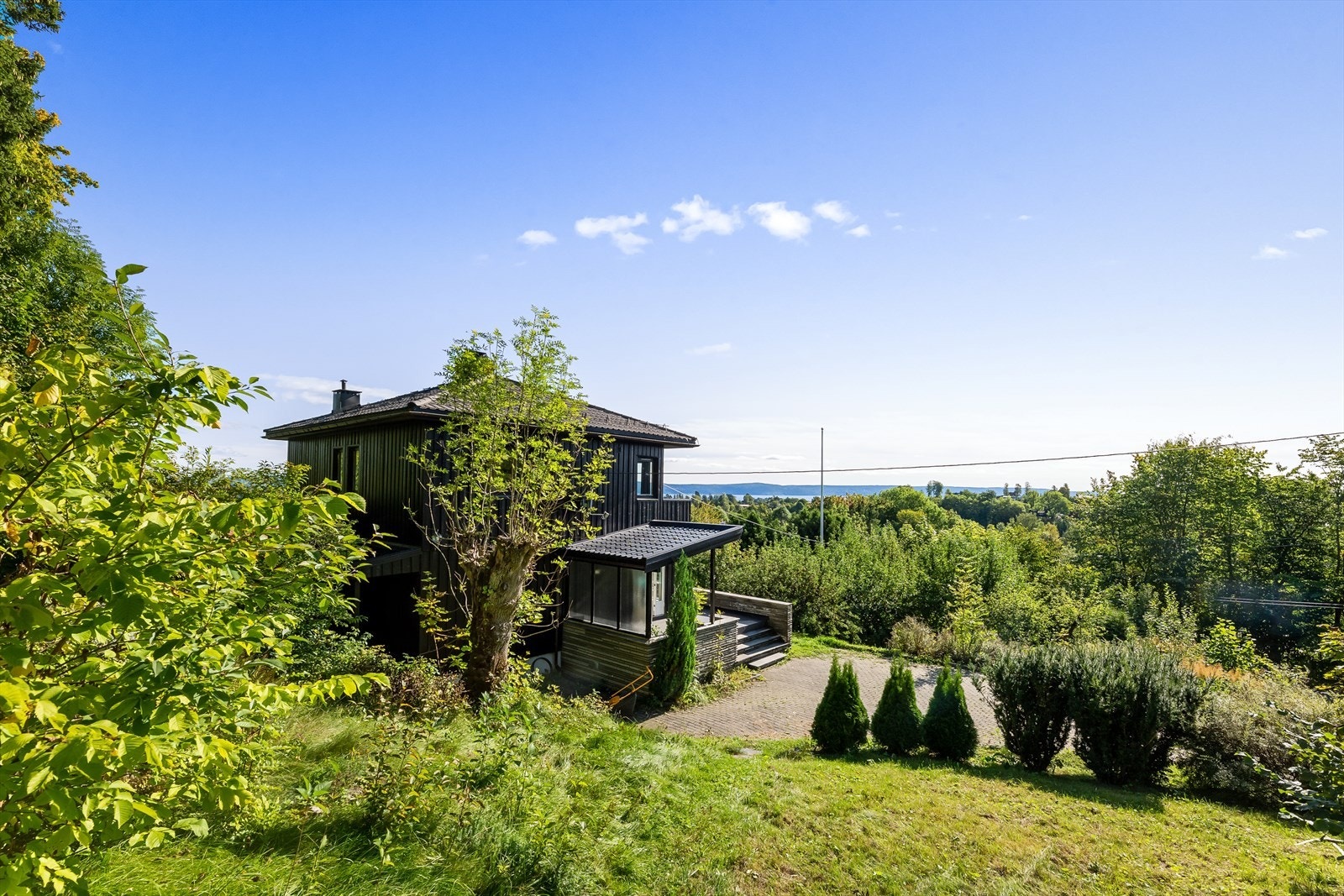 Velkommen til Hønsveien 83 - Presentert av Christian Salvesen v. Aktiv Asker! Galleribilde