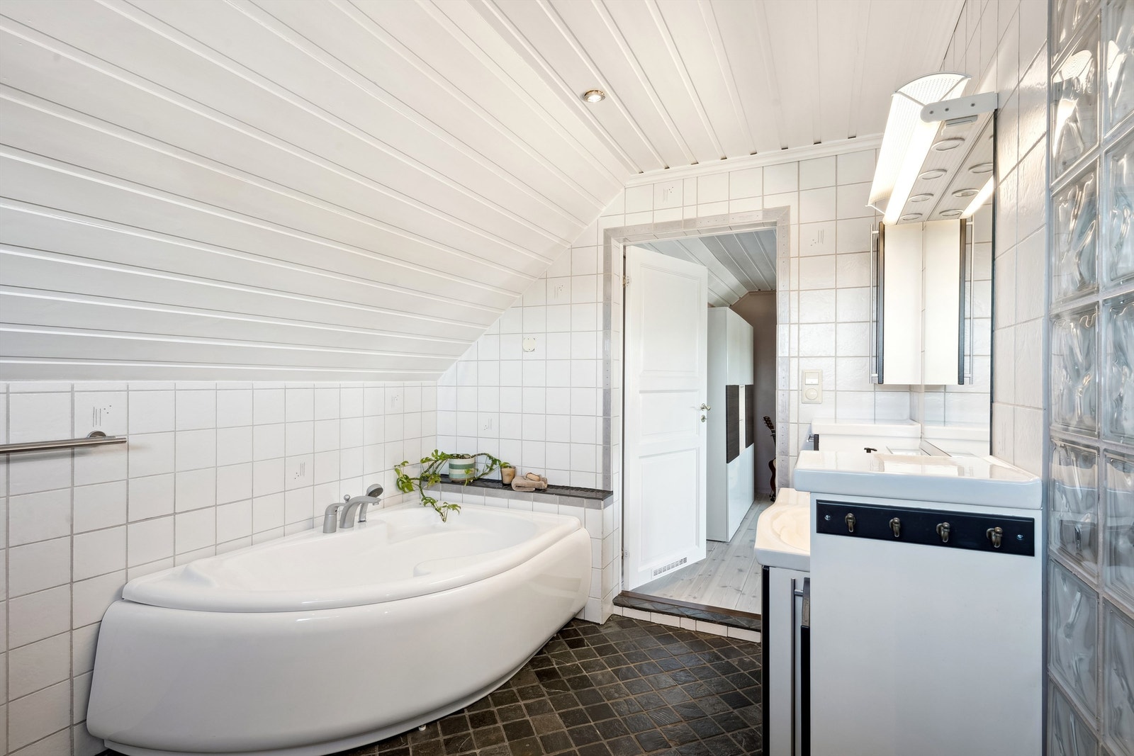 Et badekar et kjærkomment i enhver barnefamilie! Galleribilde