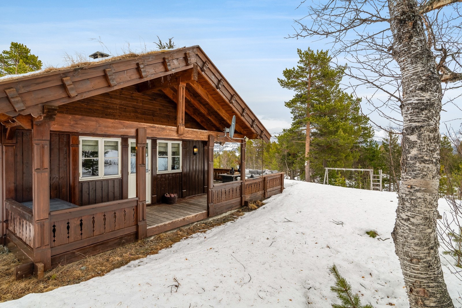 Naturtomten krever lite vedlikehold og her kan barna leke i spennende omgivelser. Galleribilde