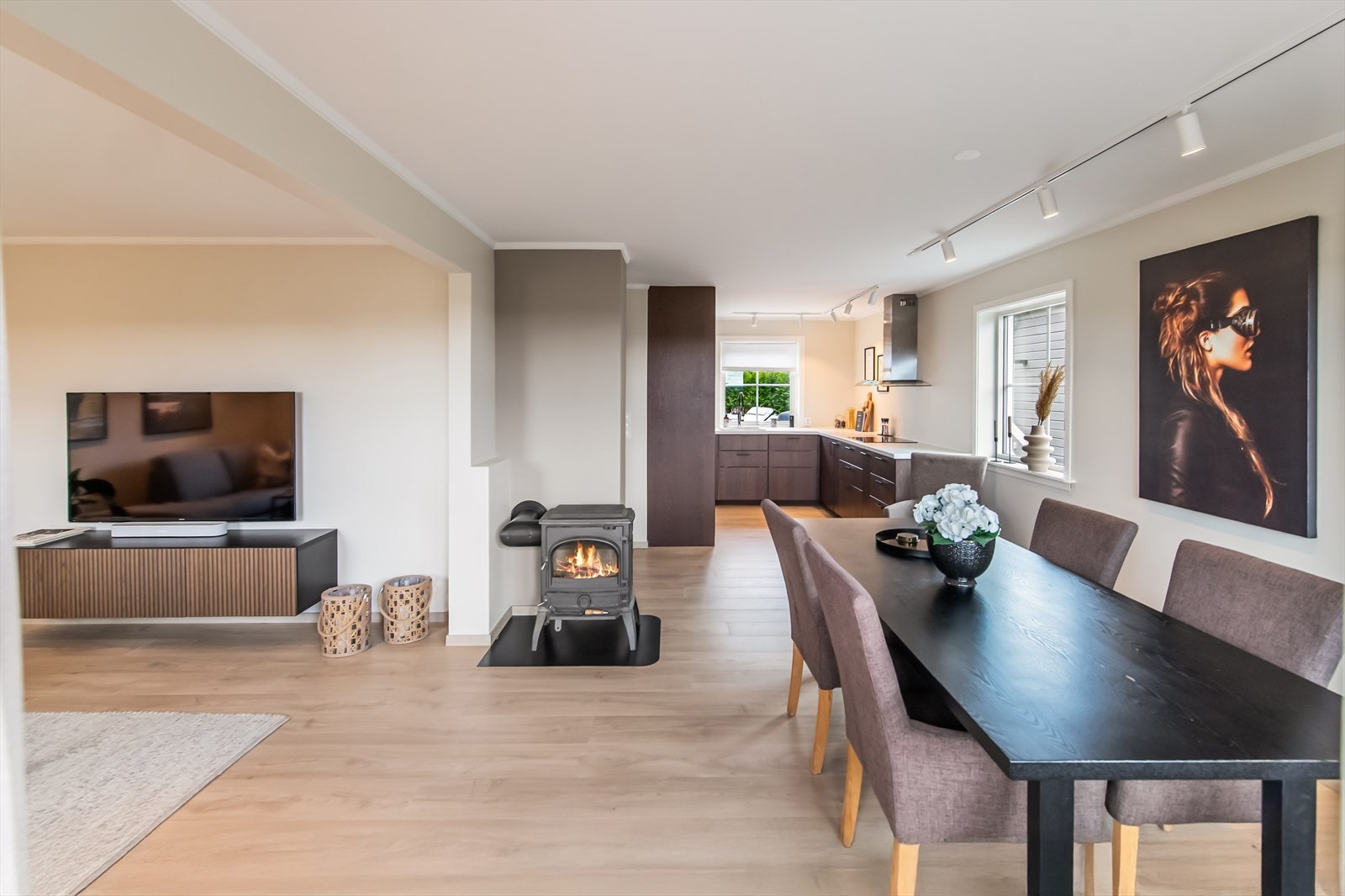 Flott vedovn som varmer godt når kulden kommer krypende. Galleribilde