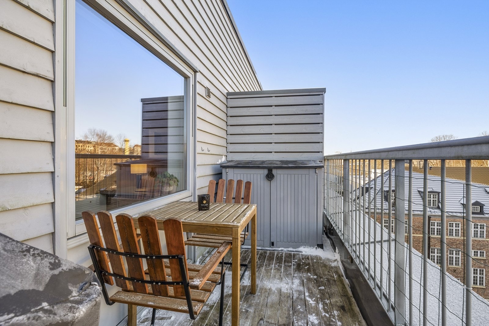 Den største terrassen har utgang fra hovedsoverommet og er på hele 12 kvm. Galleribilde