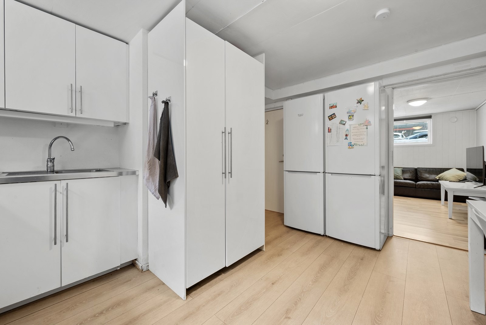 Store kjøleskap er viktig når mange bor sammen. Galleribilde