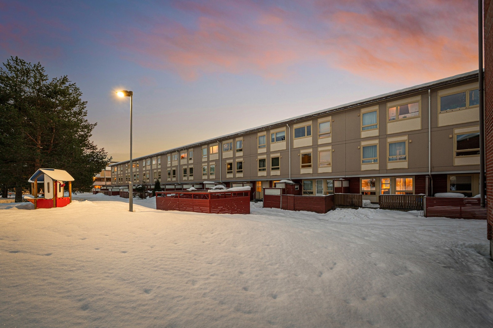 Leiligheten ligger i et rolig og barnevennlig boligområde. Galleribilde