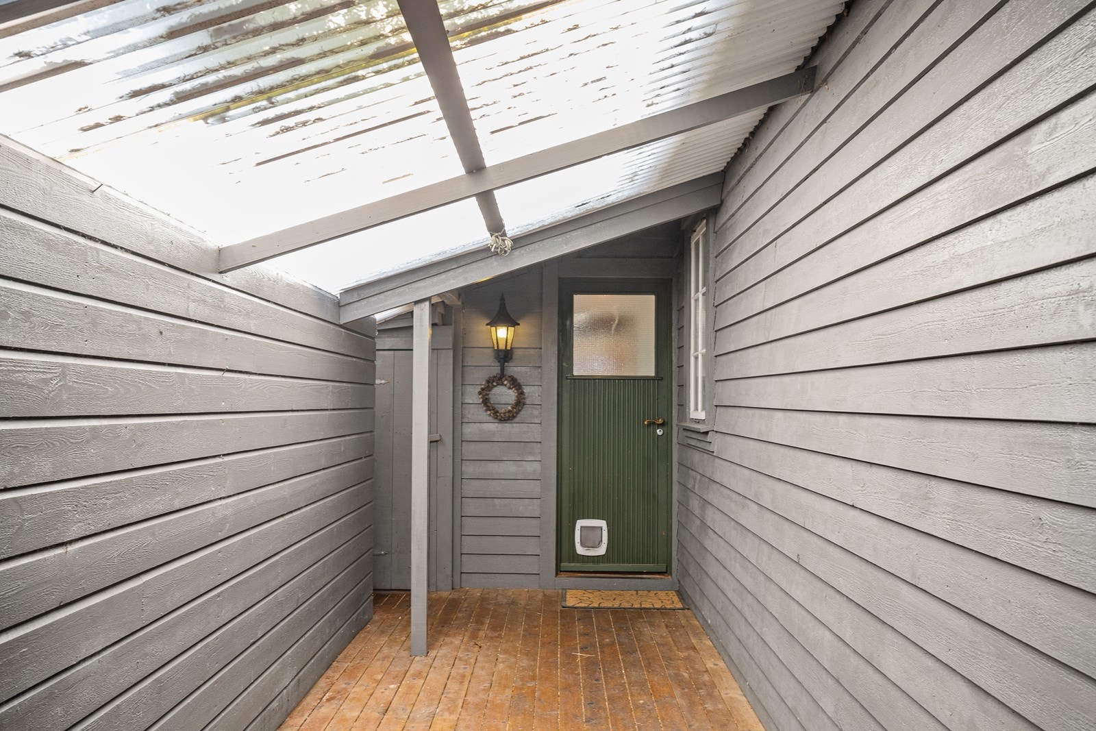 Overbygd inngangsparti Galleribilde