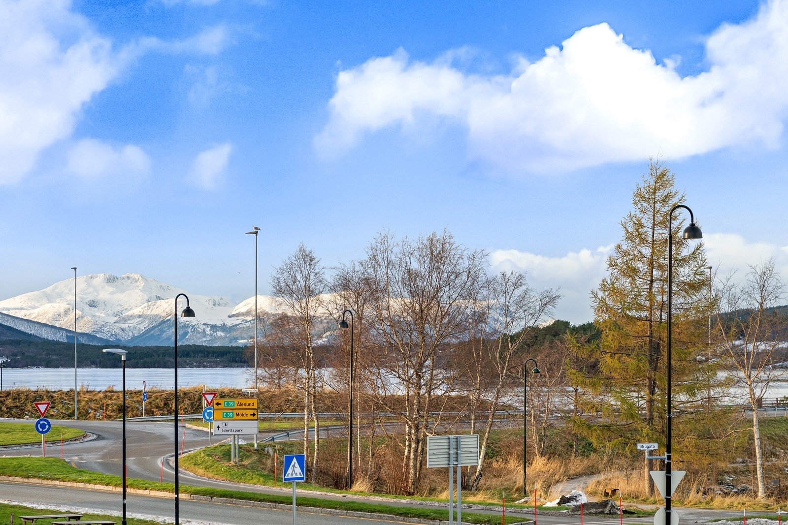 Utsikt mot vest i retning Flatevågen Galleribilde