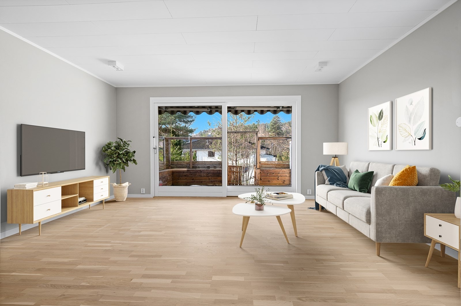 Romslig stue i hovedetasjen - bildet er digitalt møblert Galleribilde