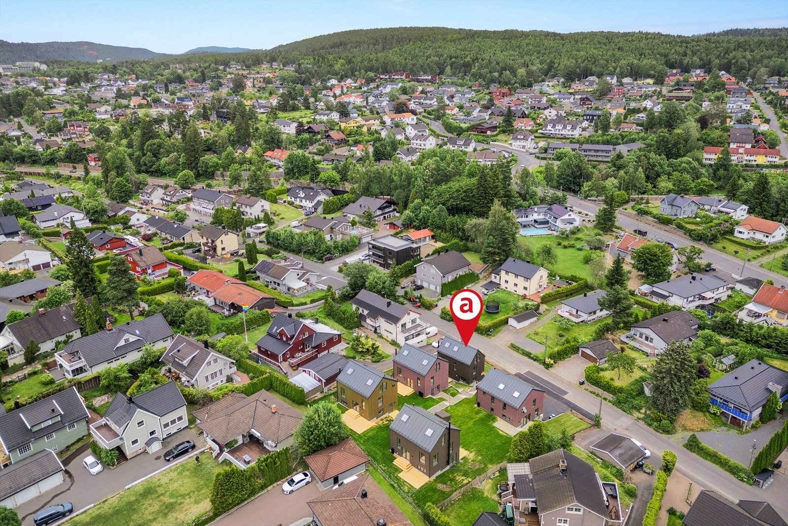 Boligen ligger midt i et fint, barnevennlig og etablert boligfelt Galleribilde