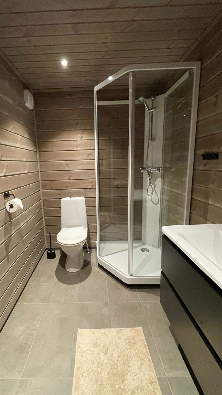 Varmekabler i gulv Galleribilde