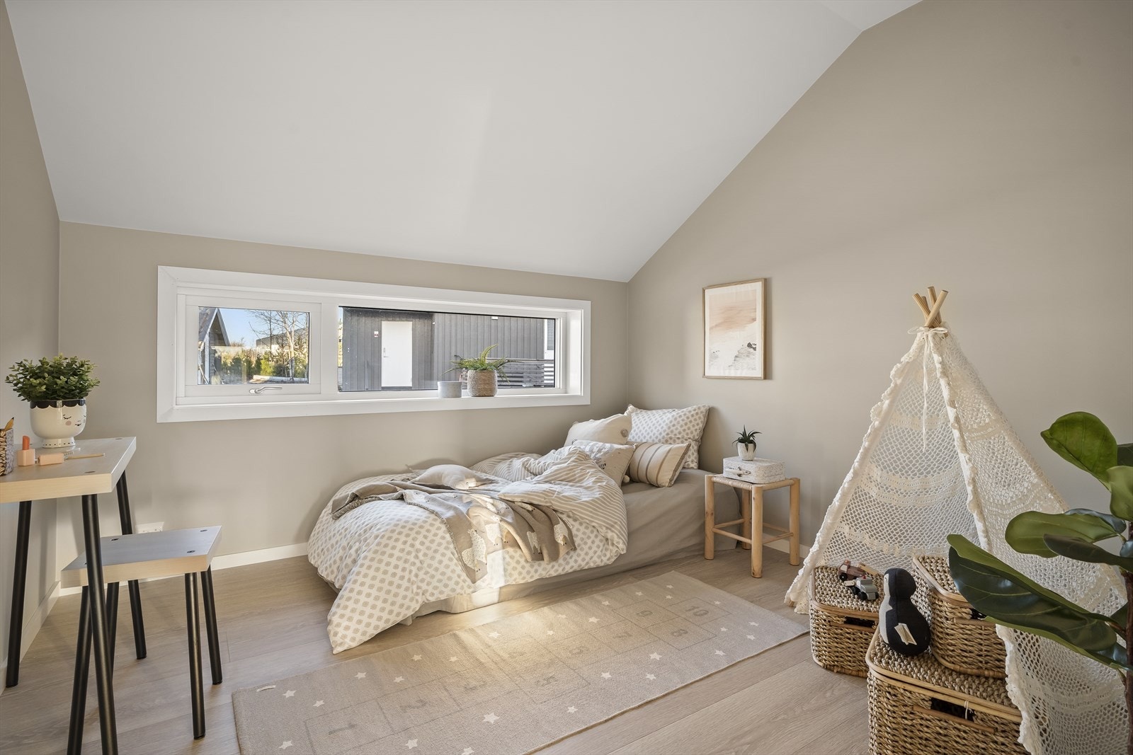 De øvrige soverommene egner seg godt som barnerom, gjesterom eller kontor. Galleribilde