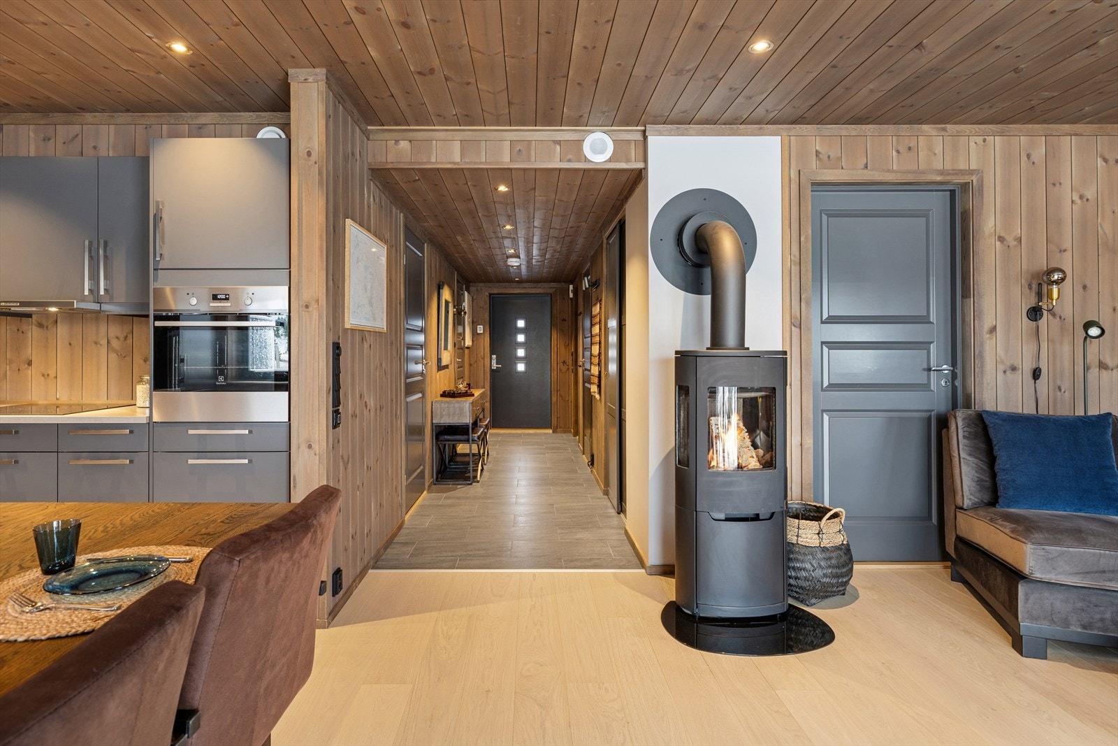 Det er gulvvarme i hele leiligheten, utenom på soverommene. Galleribilde