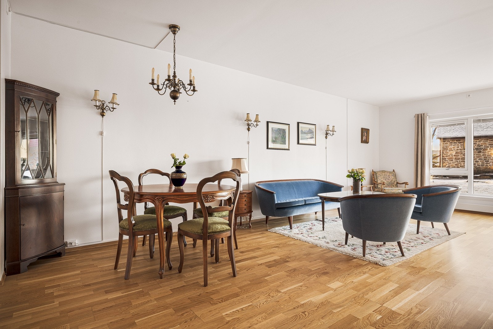 Bygningen ble oppført i 2016 i henhold til TEK 10, samt byggeskikk og fagmessig utførelse. Leiligheten har gjennomgående god planløsning og fremstår i dag som godt vedlikeholdt. Galleribilde