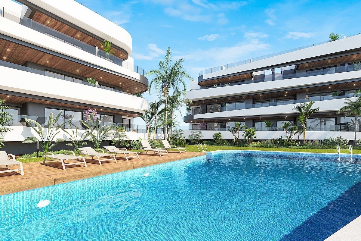 Stort basseng Galleribilde