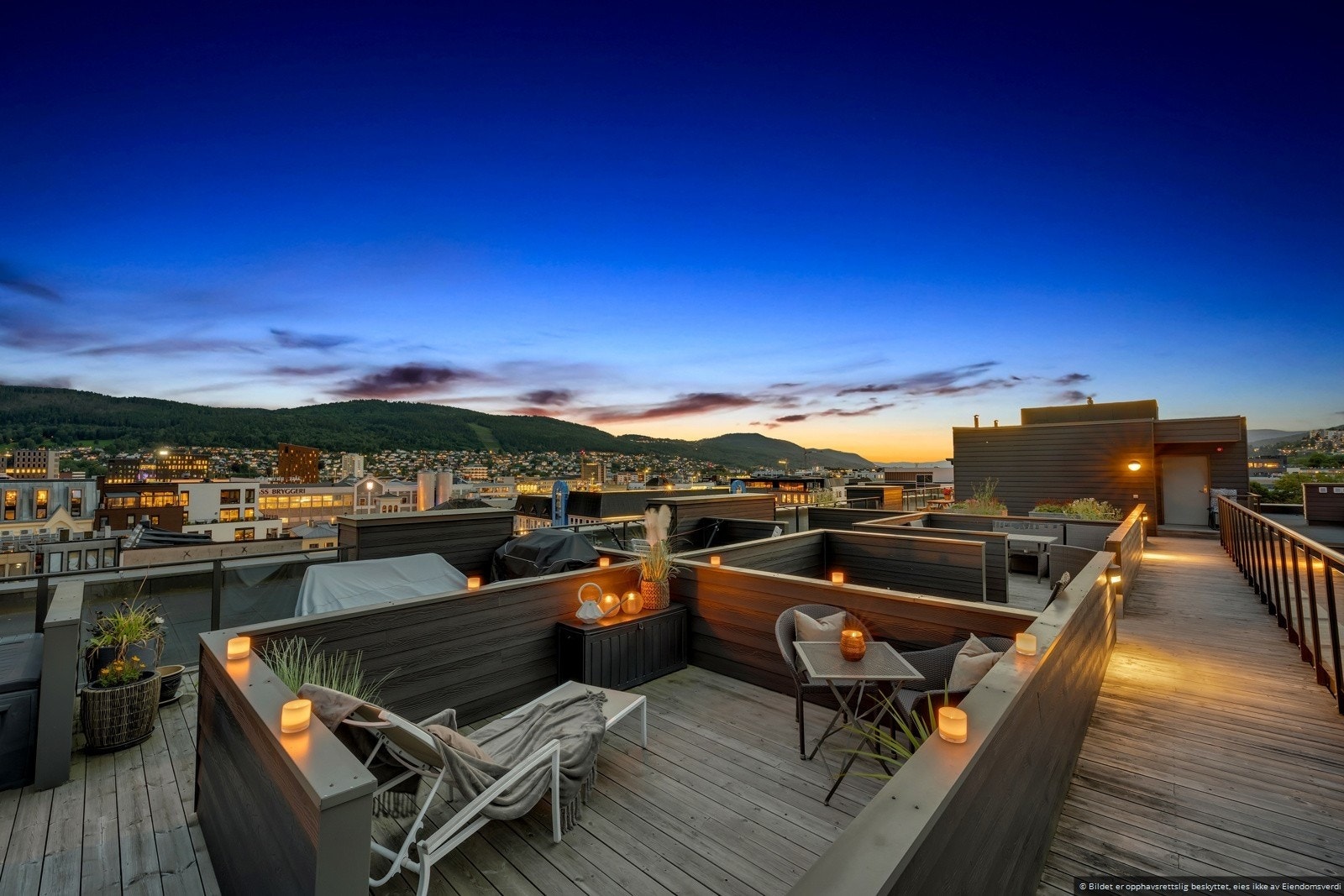 Eksklusivt tilleggsareal på takterrassen Galleribilde