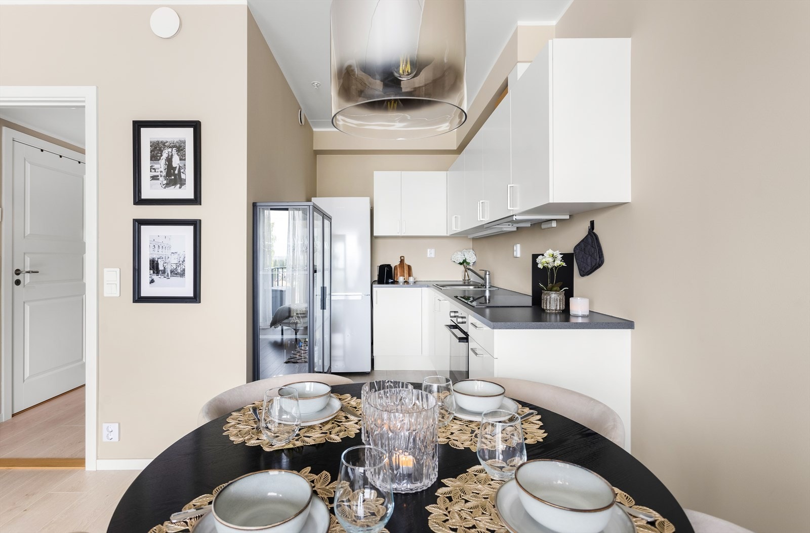 Her kan du invitere til et hyggelig måltid! Galleribilde