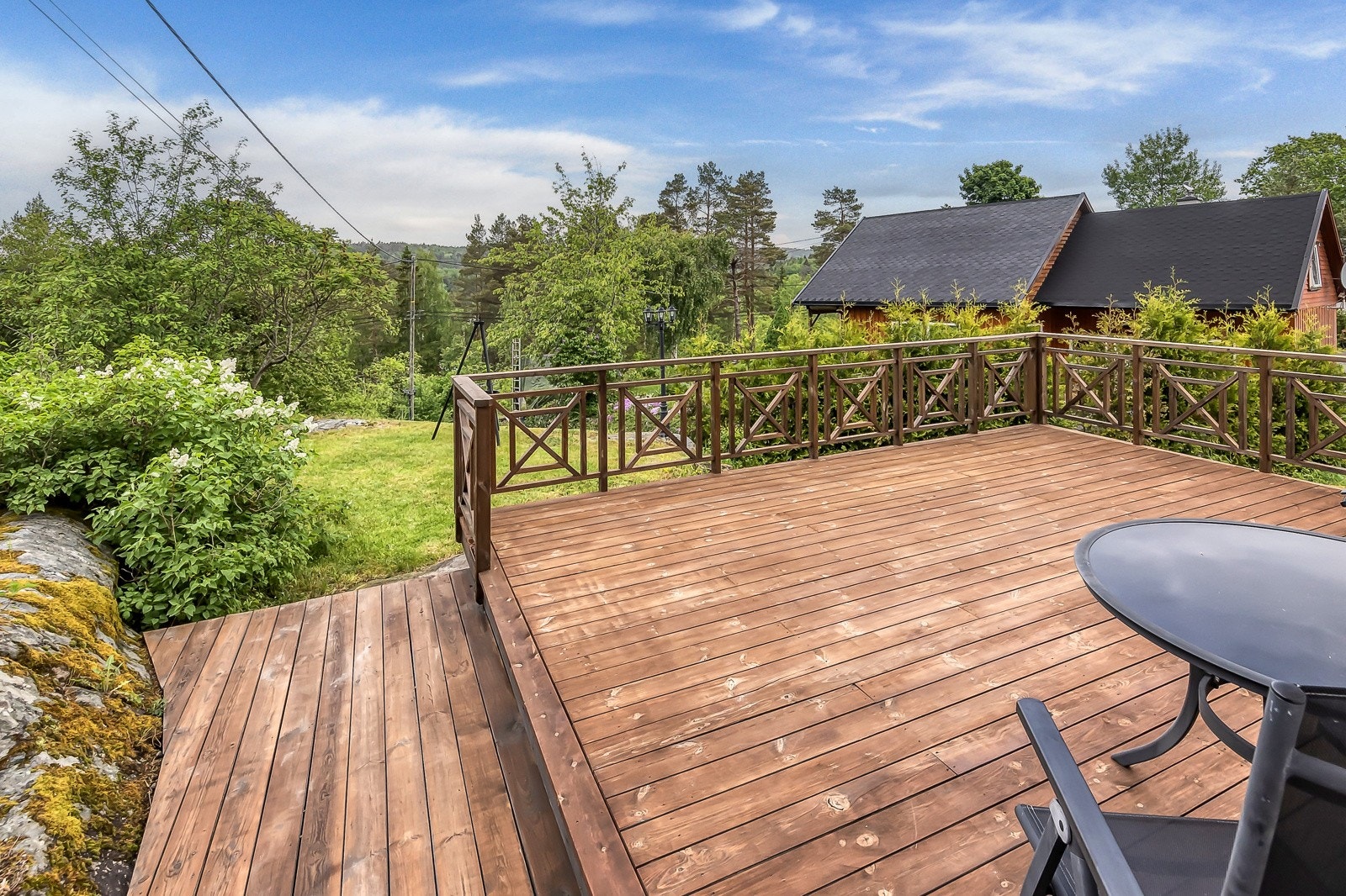 Utsikt fra terrasse. Galleribilde