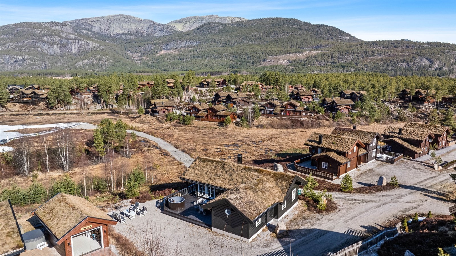 Hytten har en god intern beliggenhet på Rådyrtoppen III Galleribilde