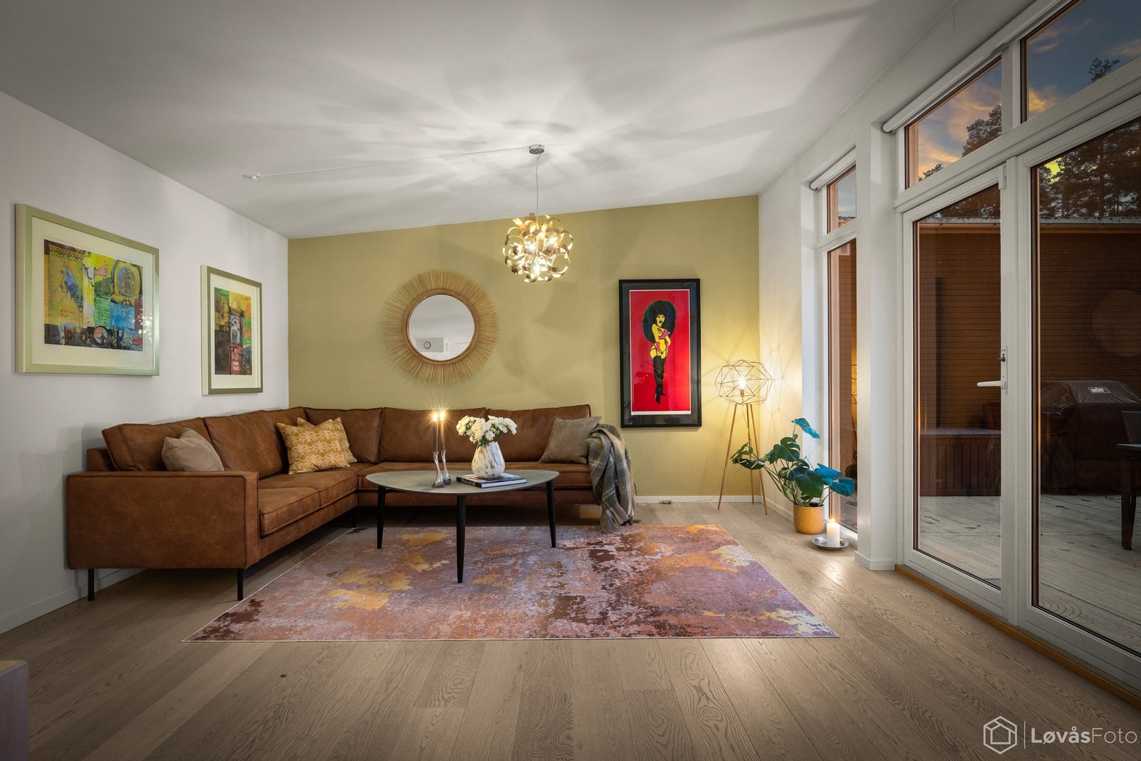 En fleksibel og familievennlig planløsning med gode muligheter for egne soner etter behov. Galleribilde