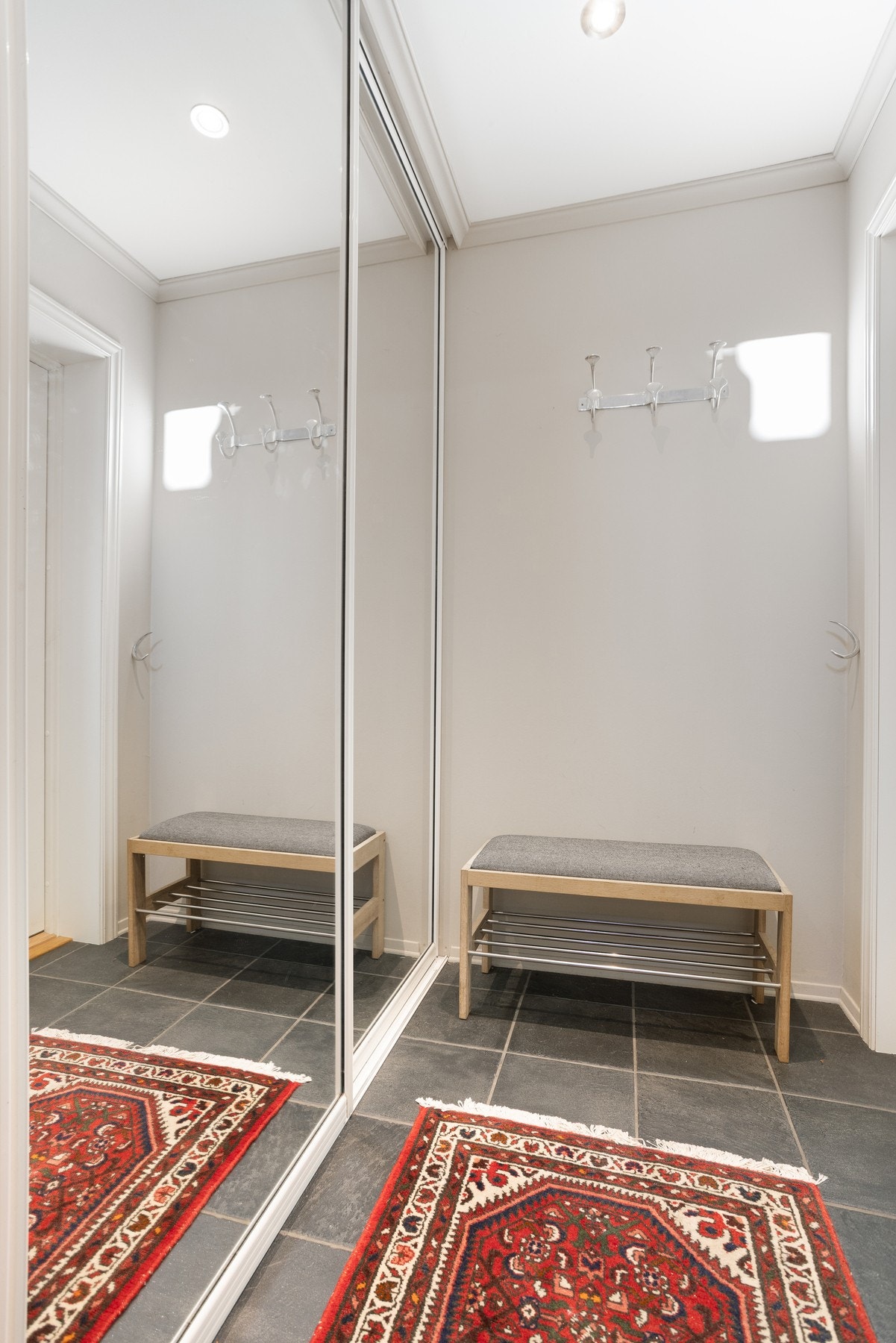 Entré med flis og varmekabel. Galleribilde