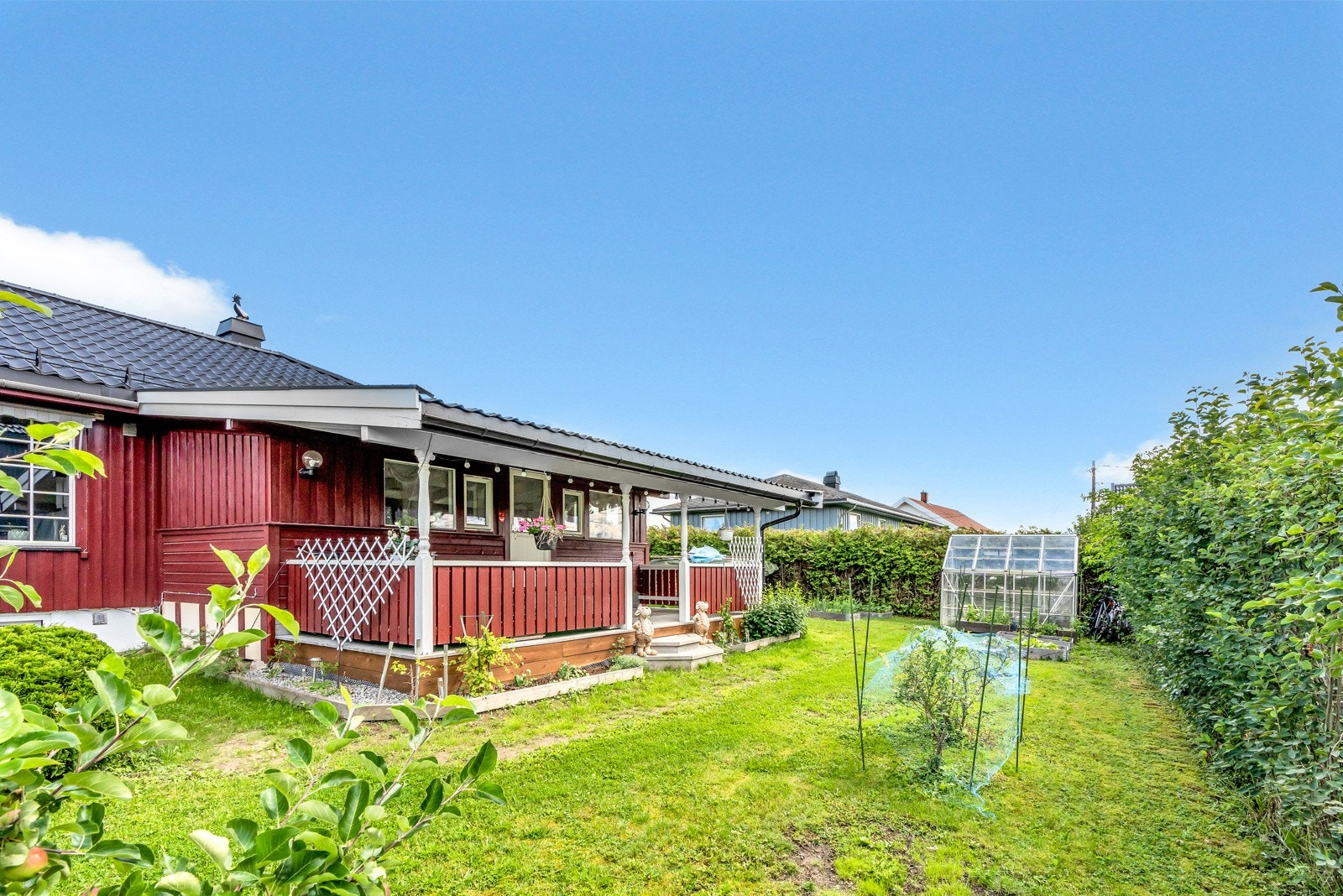 Familievennlig enebolig over to plan! Galleribilde