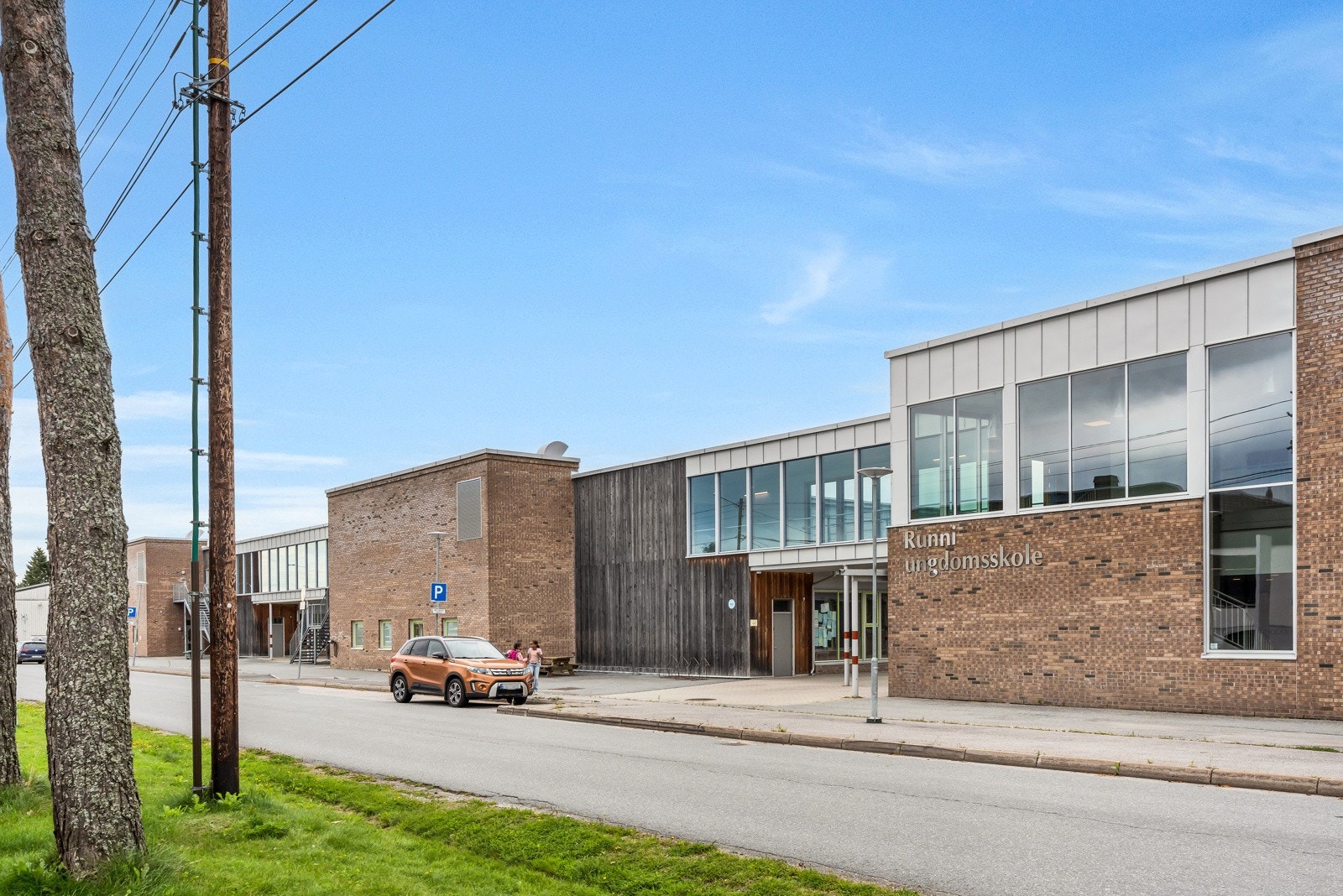 Kort vei til skole i Årnes sentrum Galleribilde