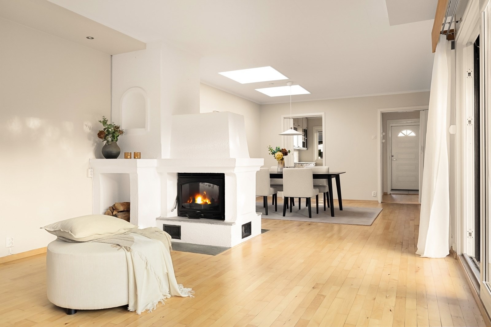 Familievennlig planløsning med gode oppholdsrom Galleribilde