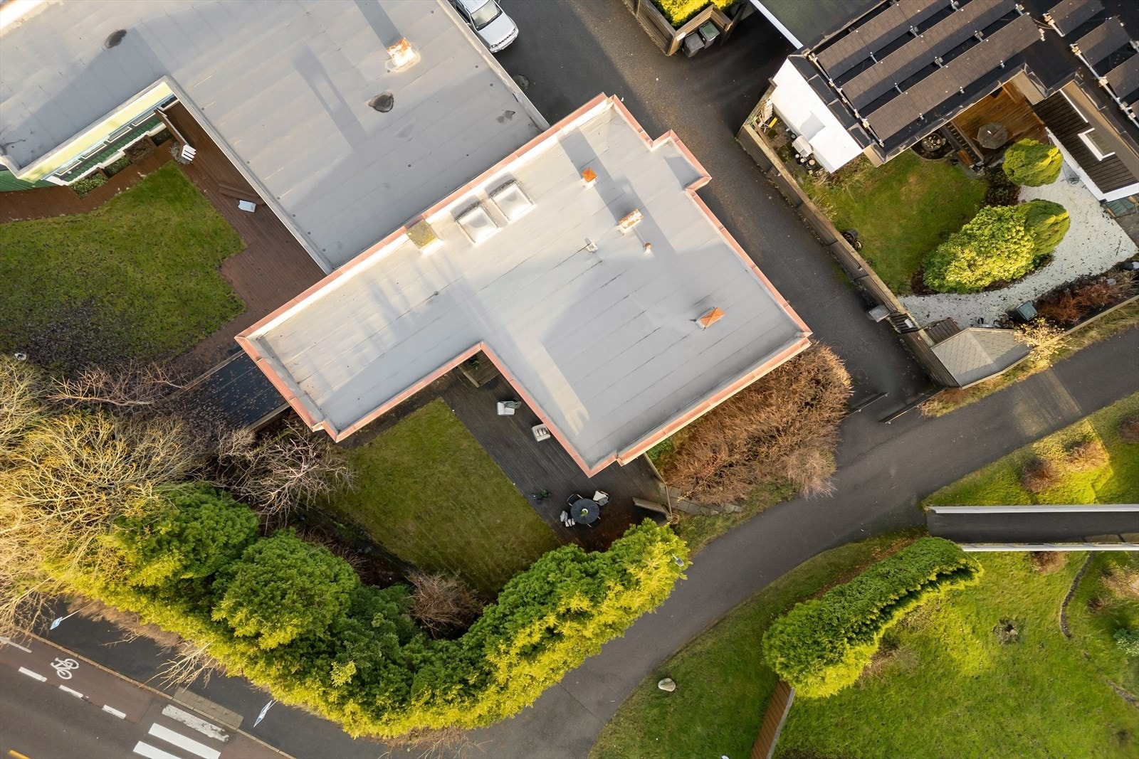 Boligen har en meget attraktiv beliggenhet i barnevennlig nabolag på Skullerud Galleribilde