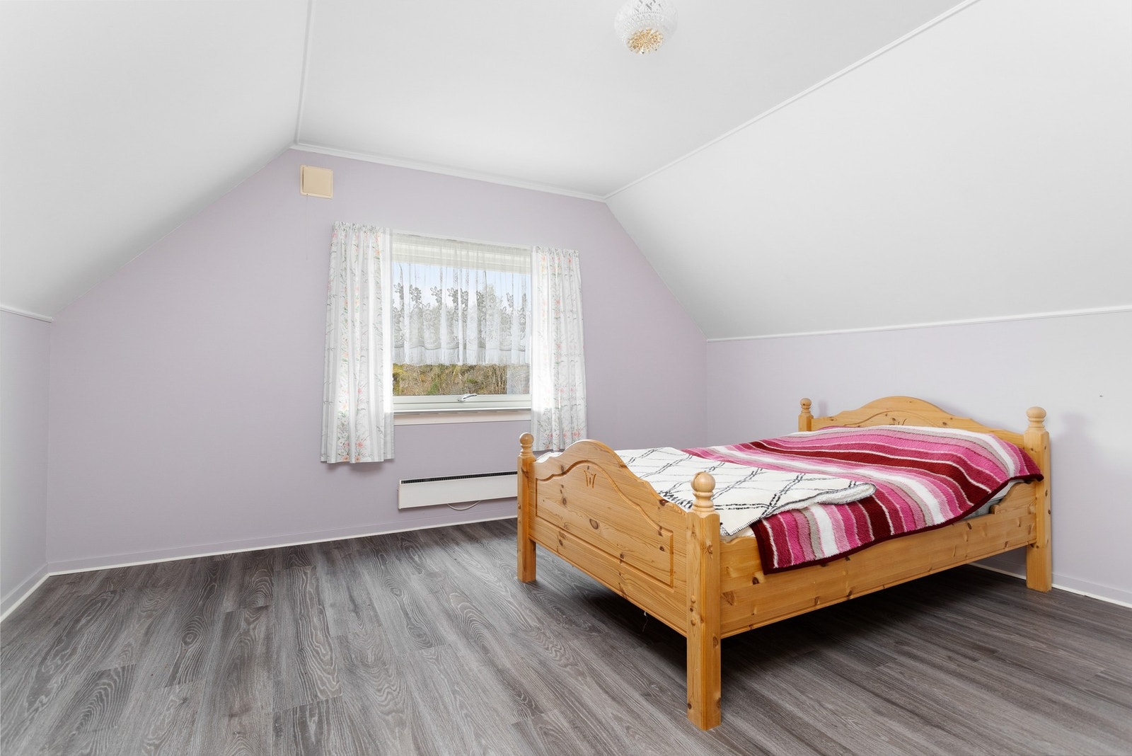 Soverom l - 2.etg. Galleribilde