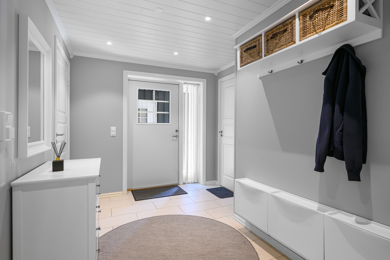 Boligen ligger i et barnevennlig område og har gode solforhold Galleribilde