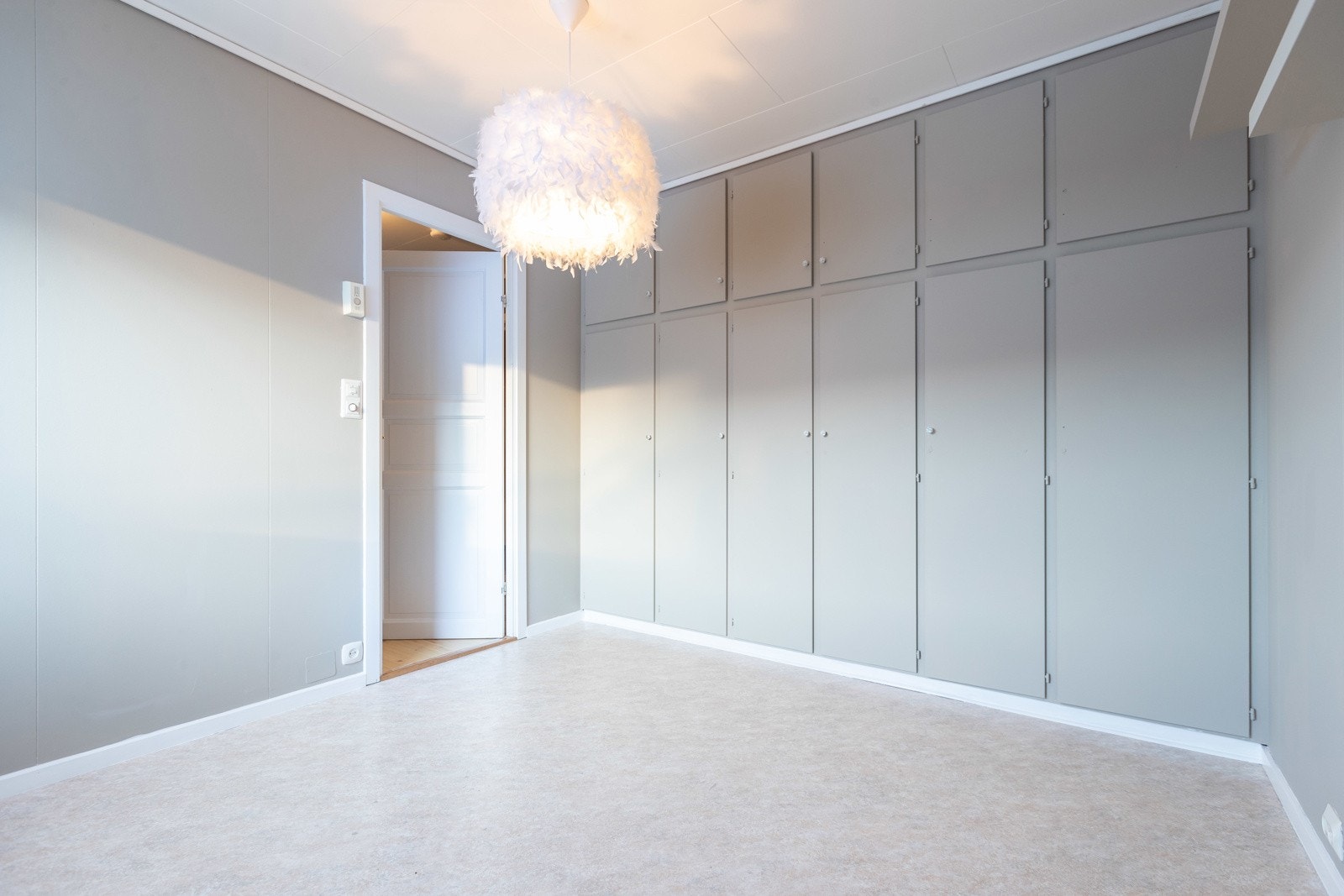 Soverom i kjellarleilegheit Galleribilde