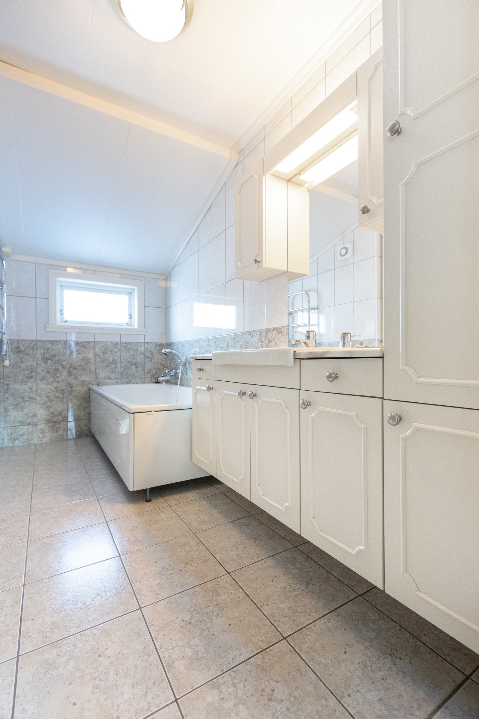 Bad 1. etg. Galleribilde