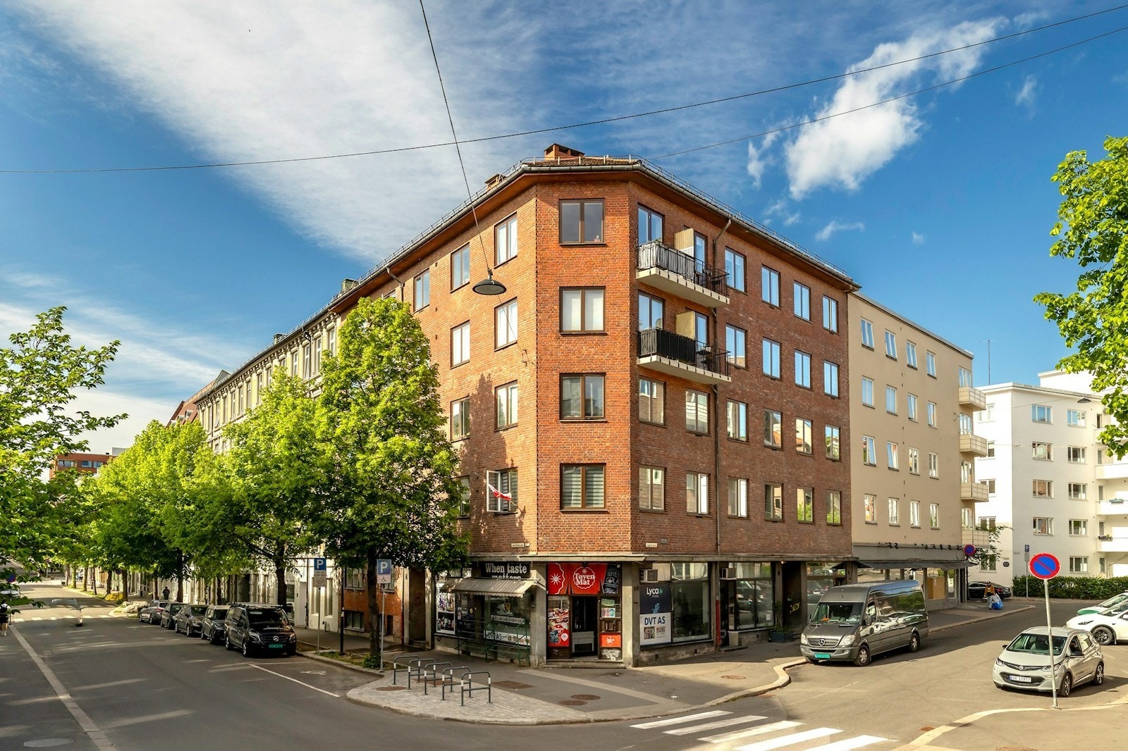 Leiligheten ligger attraktivt til på Tøyen med gåavstand til alt av fasiliteter Galleribilde