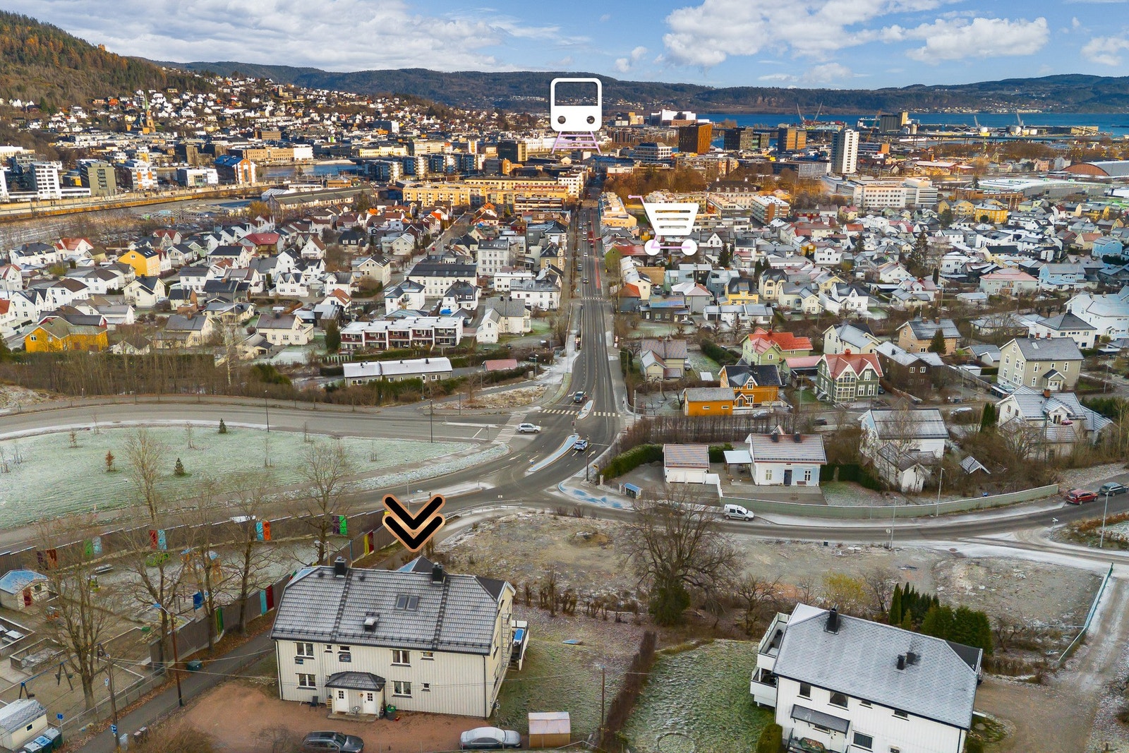 Dette er et svært barnevennlig område med kort vei til både barnehager, barneskole og ungdomsskole. Galleribilde