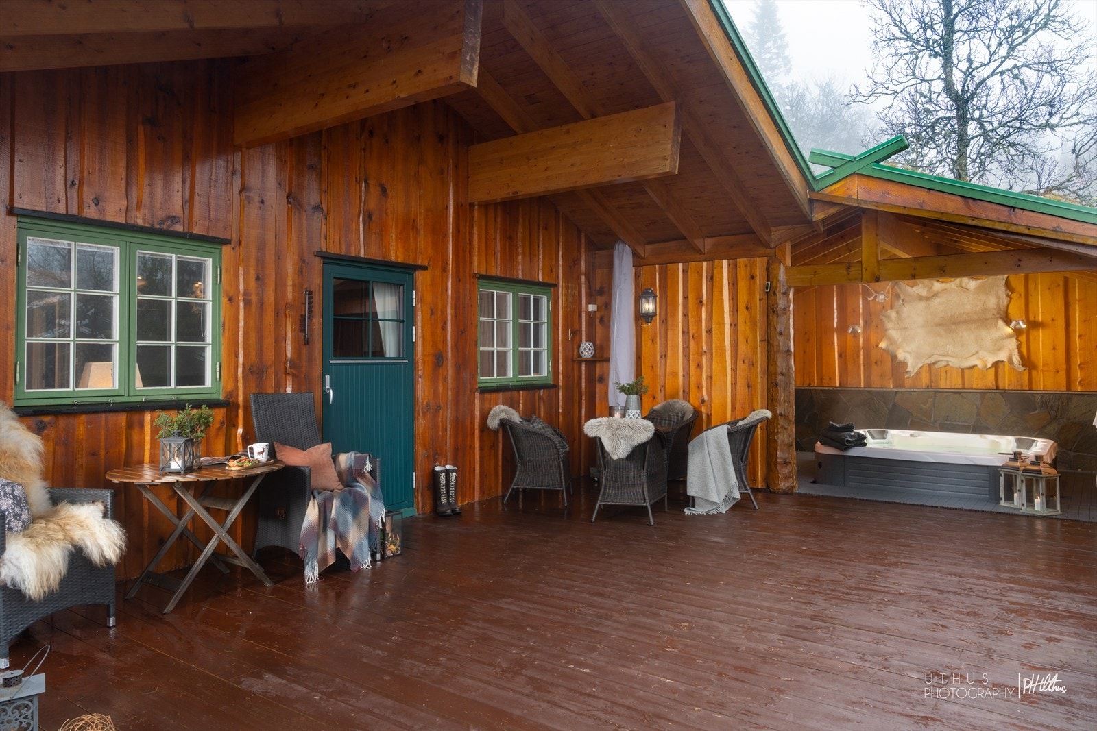 Stor terrasse på 76 kvm (ref. tilstandsrapport). Galleribilde