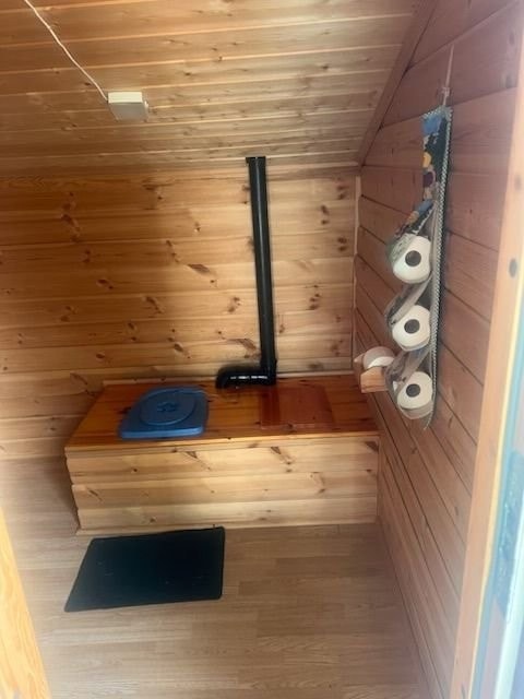 Toalettrom Galleribilde