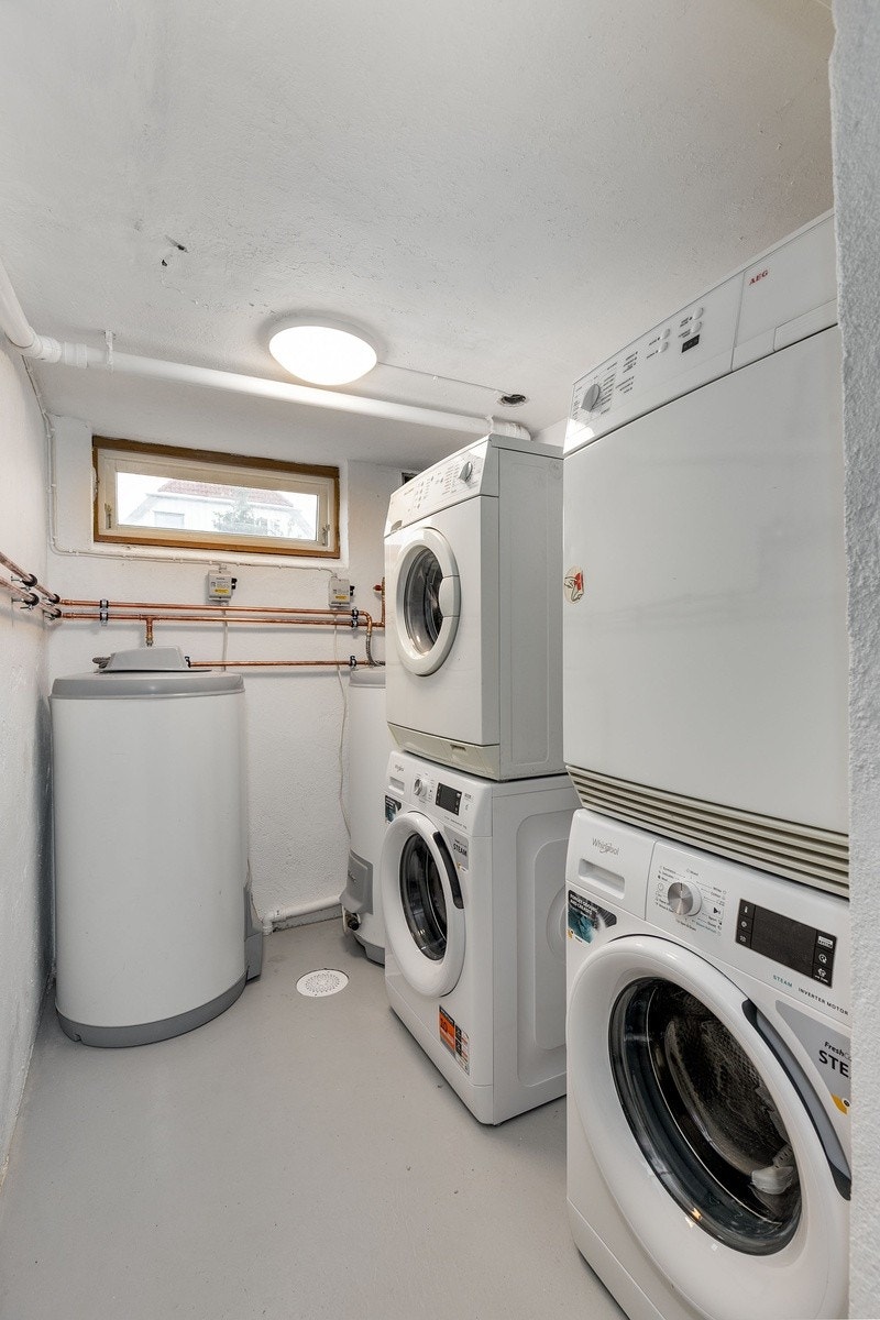 Vaskerom Galleribilde