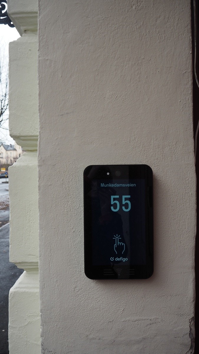 Defigo ringeklokke / calling system Galleribilde