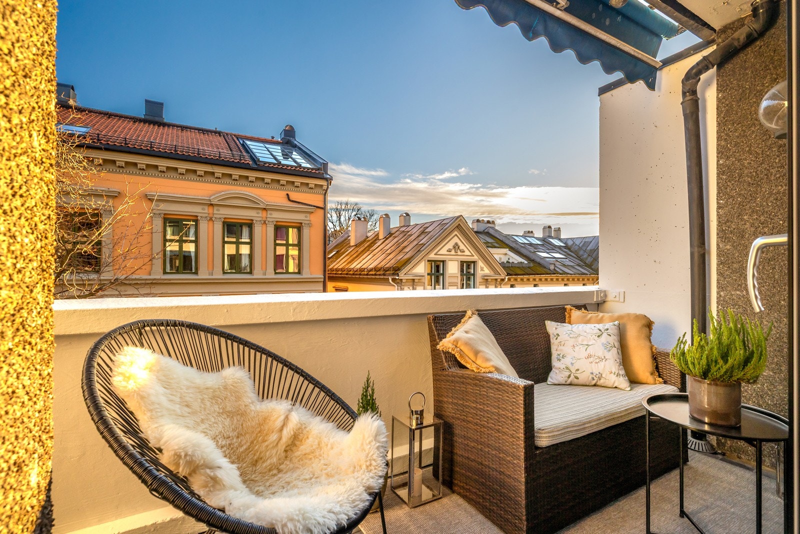 Balkongen er på ca. 6 kvm Galleribilde